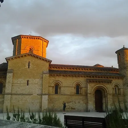 Apartamento Pension La Via Lactea Frómista