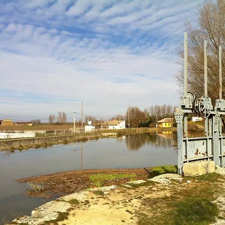 Apartamento Pension La Via Lactea Konukevi Frómista